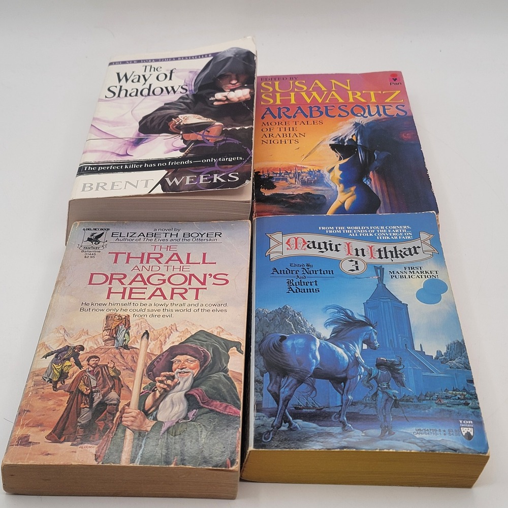 Brent Weeks Elizabeth Boyer Fantasy Book Lot 4 Paperbacks Epic‎ Magic Good